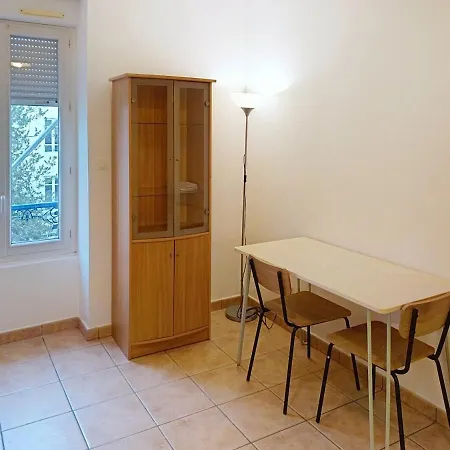 F2 Devant Les Thermes * Vichy